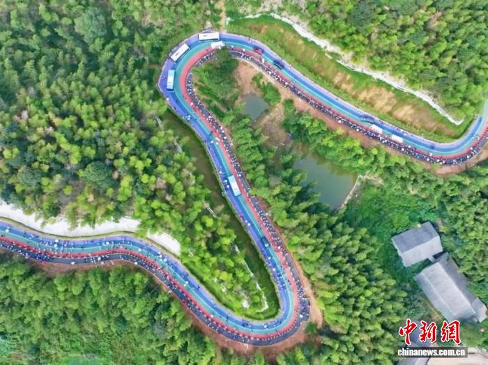 湖南桃江站正式启幕：38支队伍近千名选手在万亩