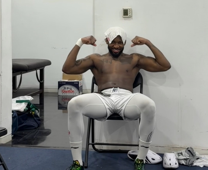 杰曼带病绝杀 北京逆转广东迎关键胜利