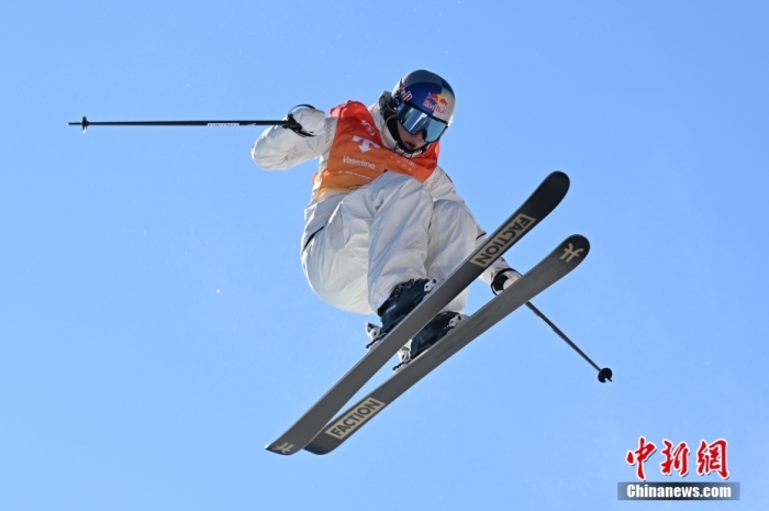 谷爱凌李方慧包揽冠亚军 中国选手强势登顶世界